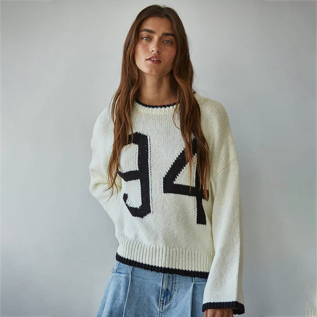 Women's chunky knit sweater with crew neck, contrast trim & oversized silhouette Mune Fashion