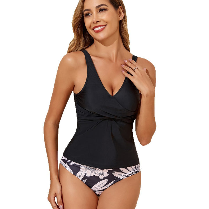 Women's Tankini Set with floral pattern detail and figure-flattering design Mune Fashion
