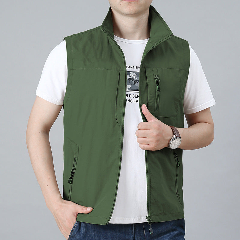 Men's technical zip vest with high collar, water-repellent nylon, and security zipper pockets Mune Fashion