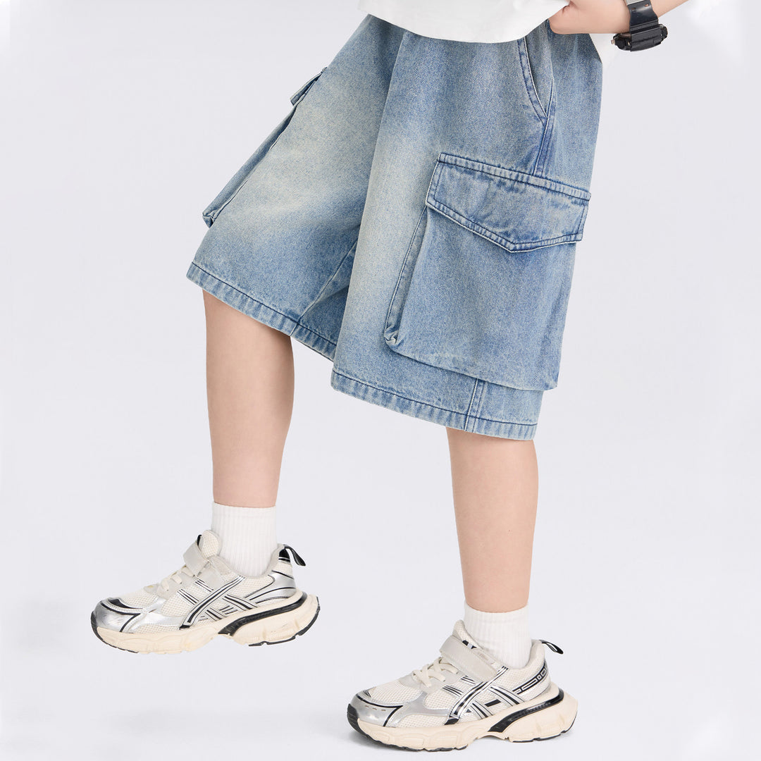 Boys casual cargo shorts with practical side pockets Mune Fashion
