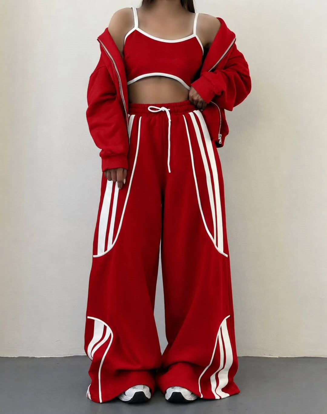 Women's Oversize Hooded Sweat Jacket with Zipper and Wide Track Pant Set Mune Fashion