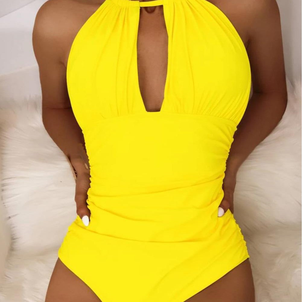 Women's swimsuit with stylish halter neck design Mune Fashion