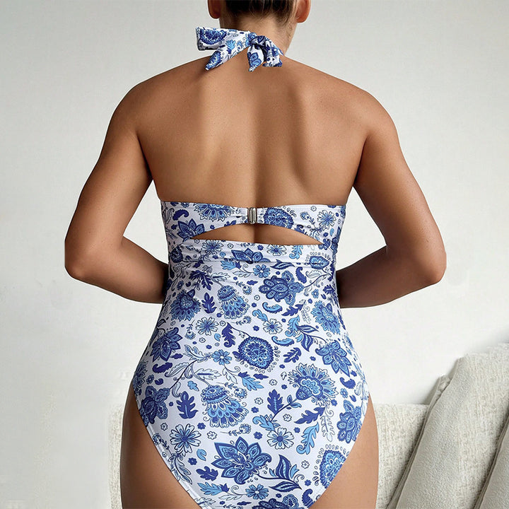 Women's one-piece swimsuit with elegant cut and fashionable cut-outs Mune Fashion