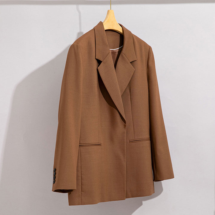 Women Longline Blazer with concealed button placket and narrow silhouette Mune Fashion