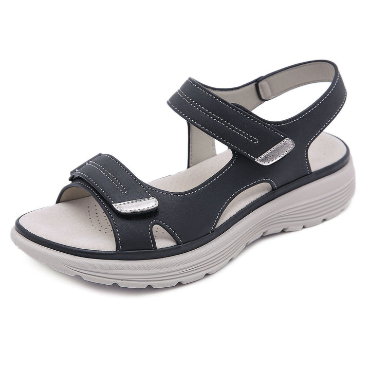 Women's comfort sandals with thick tread sole and adjustable hook and loop straps Mune Fashion
