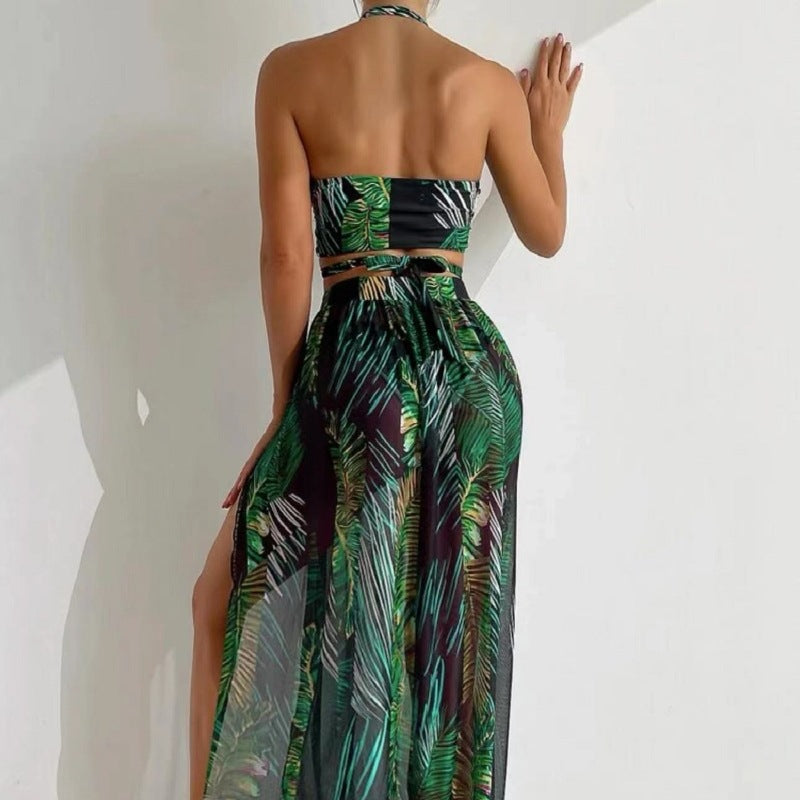 Women Two-Piece Beach Outfit with Floral Design and Refined Cut-Outs Mune Fashion