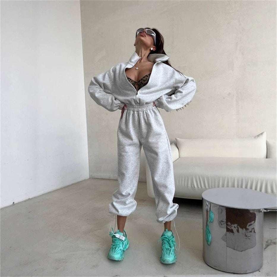 Women Loungewear Set with Half Zipper, Elastic Waistband and Wide Jogging Pants Mune Fashion