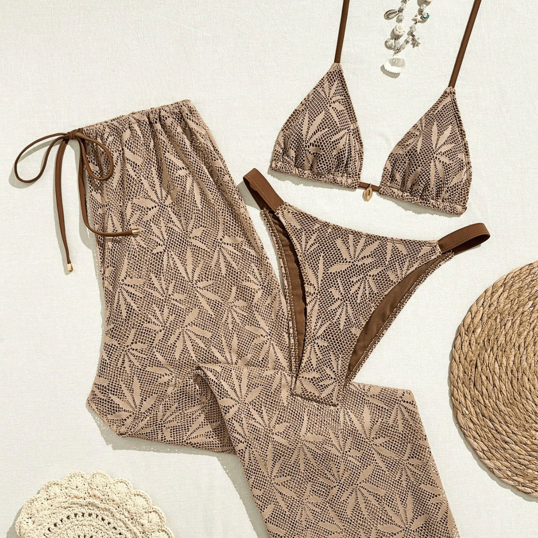 Ladies Bikini set with fashionable crochet pattern Mune Fashion