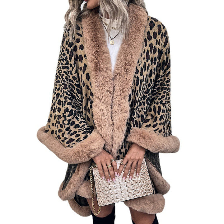 Women's Cozy Poncho with Luxurious Faux Fur Trim and Leopard Print Mune