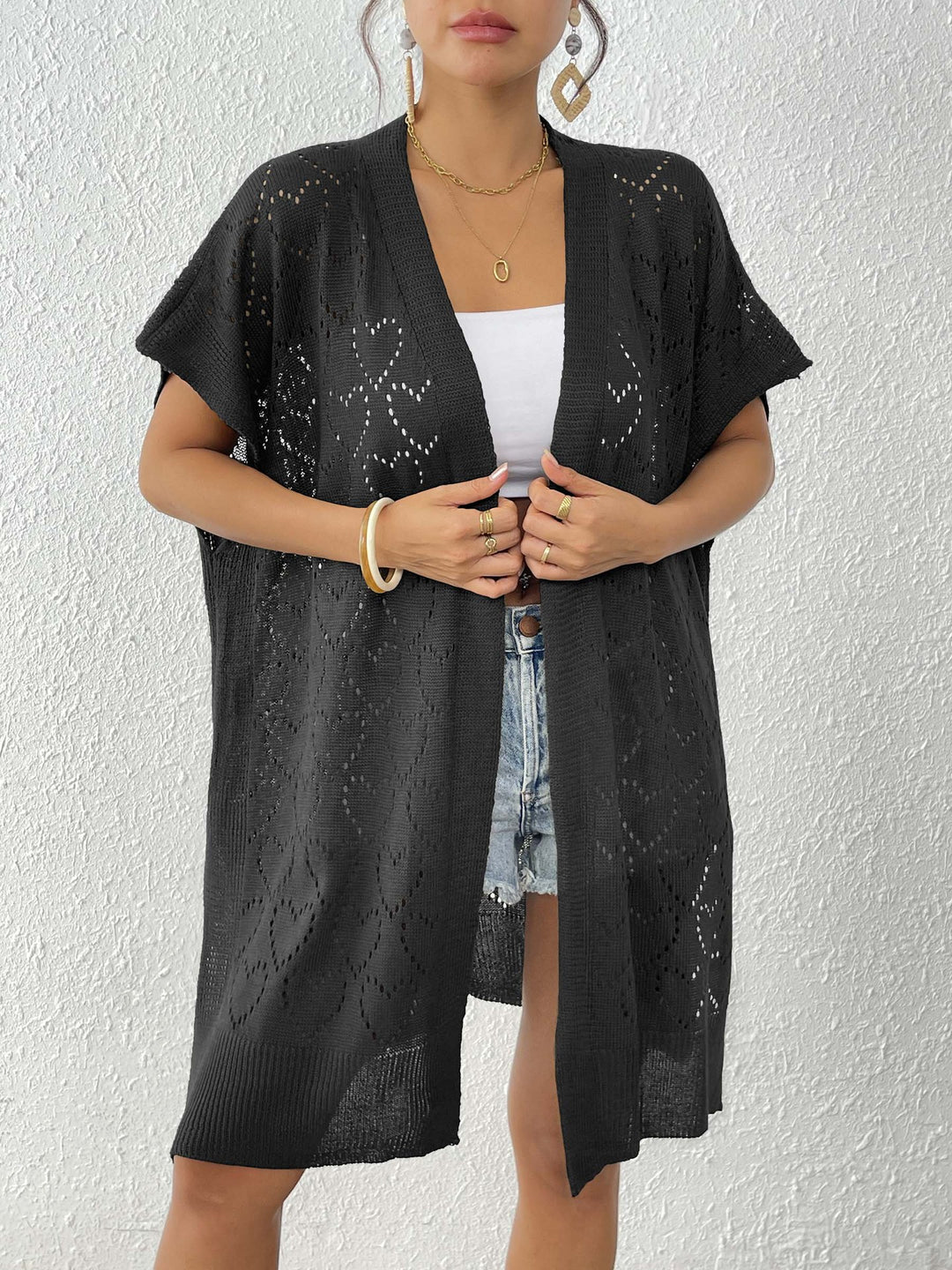 Ladies airy knit kimono with floral lace pattern Mune Fashion
