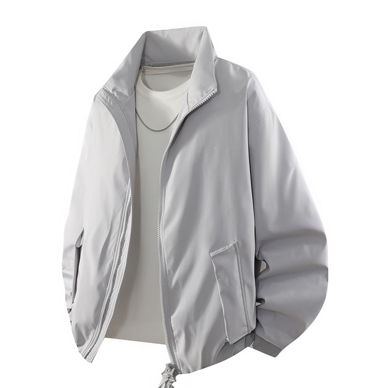 Men's sporty transitional jacket with high collar and practical zip pockets Mune Fashion
