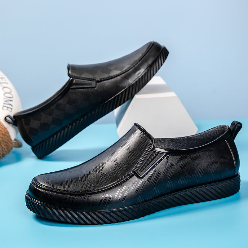 Men's Elegant Waterproof Slip-ons with Textured Surface and Profiled Lightweight Sole Mune Fashion
