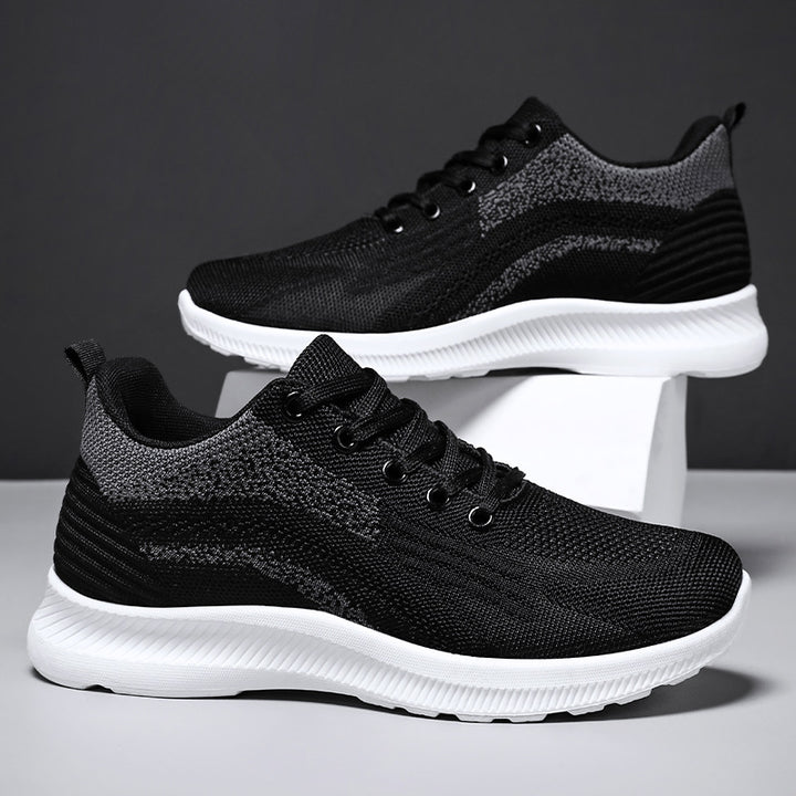 Men's lightweight knit sneakers with sock-like shaft, seamless upper material, and reactive EVA cushioning Mune Fashion