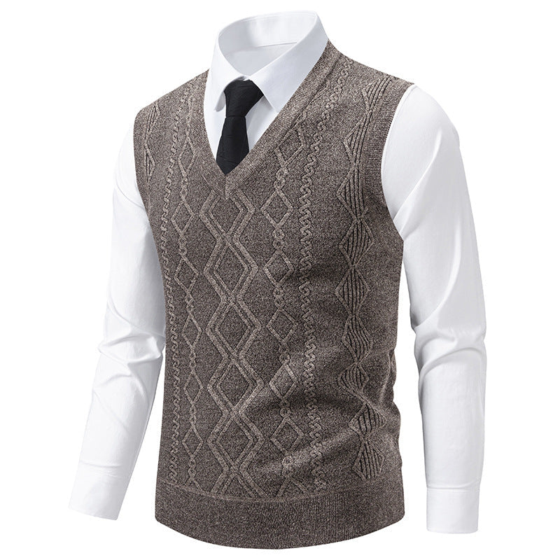 Men's Knitted Pullover with V-Neck and Textured Cable Pattern Mune