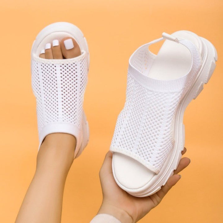 Women's knit sandals with heel strap, open toe area and cushioning platform outsole Mune Fashion