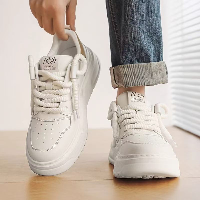 Women's fashionable sneakers with innovative profile and flexible sole Mune Fashion