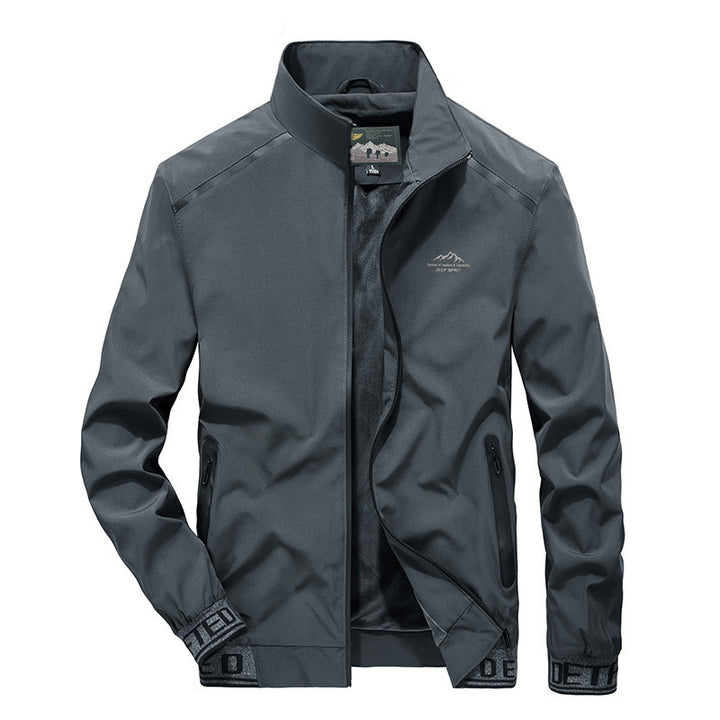 Men's performance softshell jacket with warming fleece lining, wind and water-repellent membrane, and reflective accents Mune Fashion