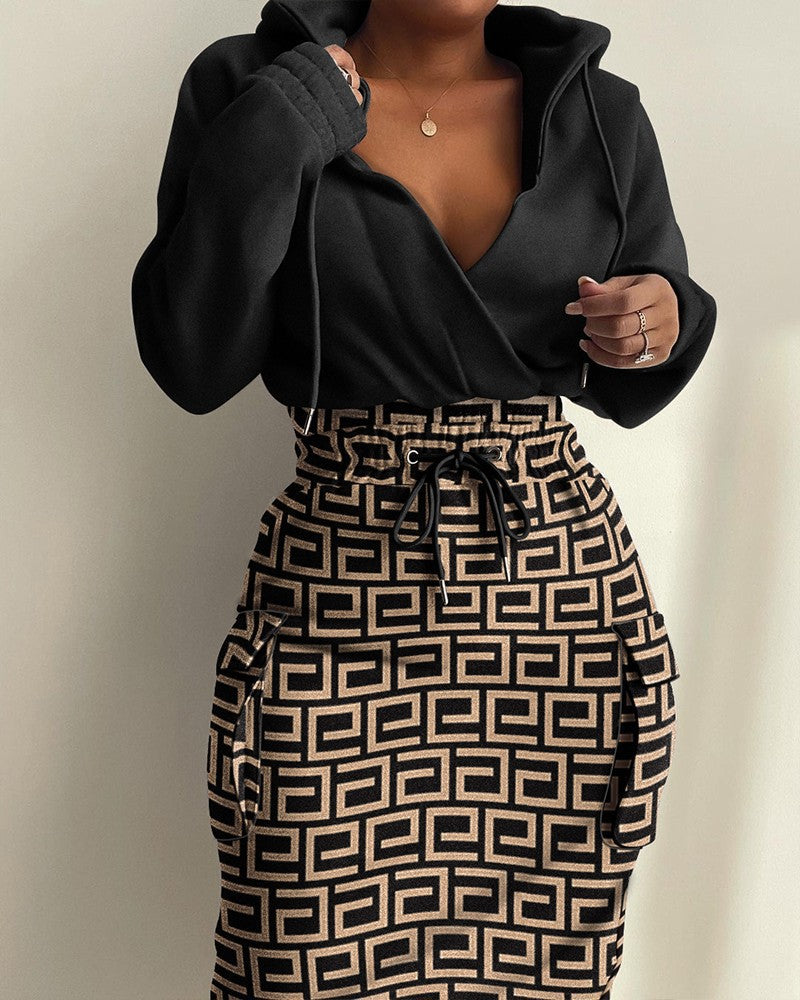 Women's Hooded Sweat Dress with V-Neck, Drawstring Waist and Cargo Pockets Mune Fashion