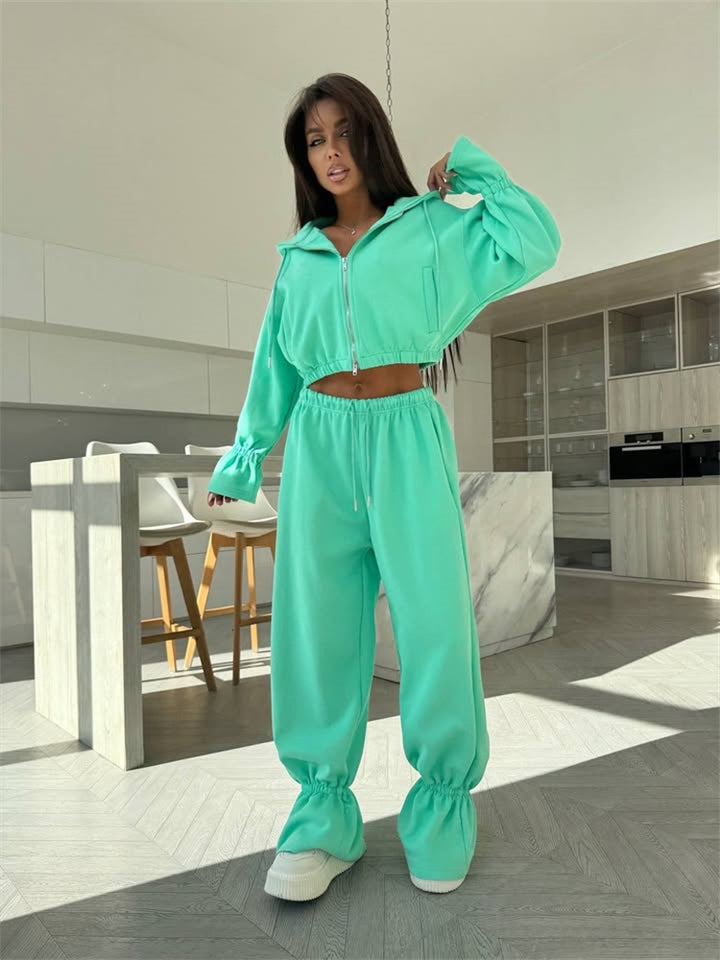 Women's Cropped Hoodie with Zipper and Tailored Drawstring Jogging Pants Mune Fashion