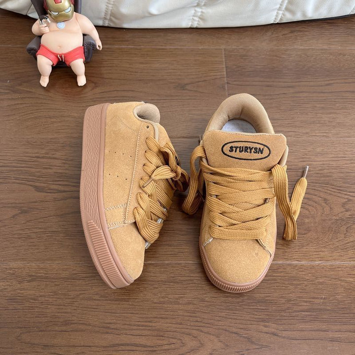 Women's sneakers made of high-quality suede with comfortable lacing Mune Fashion