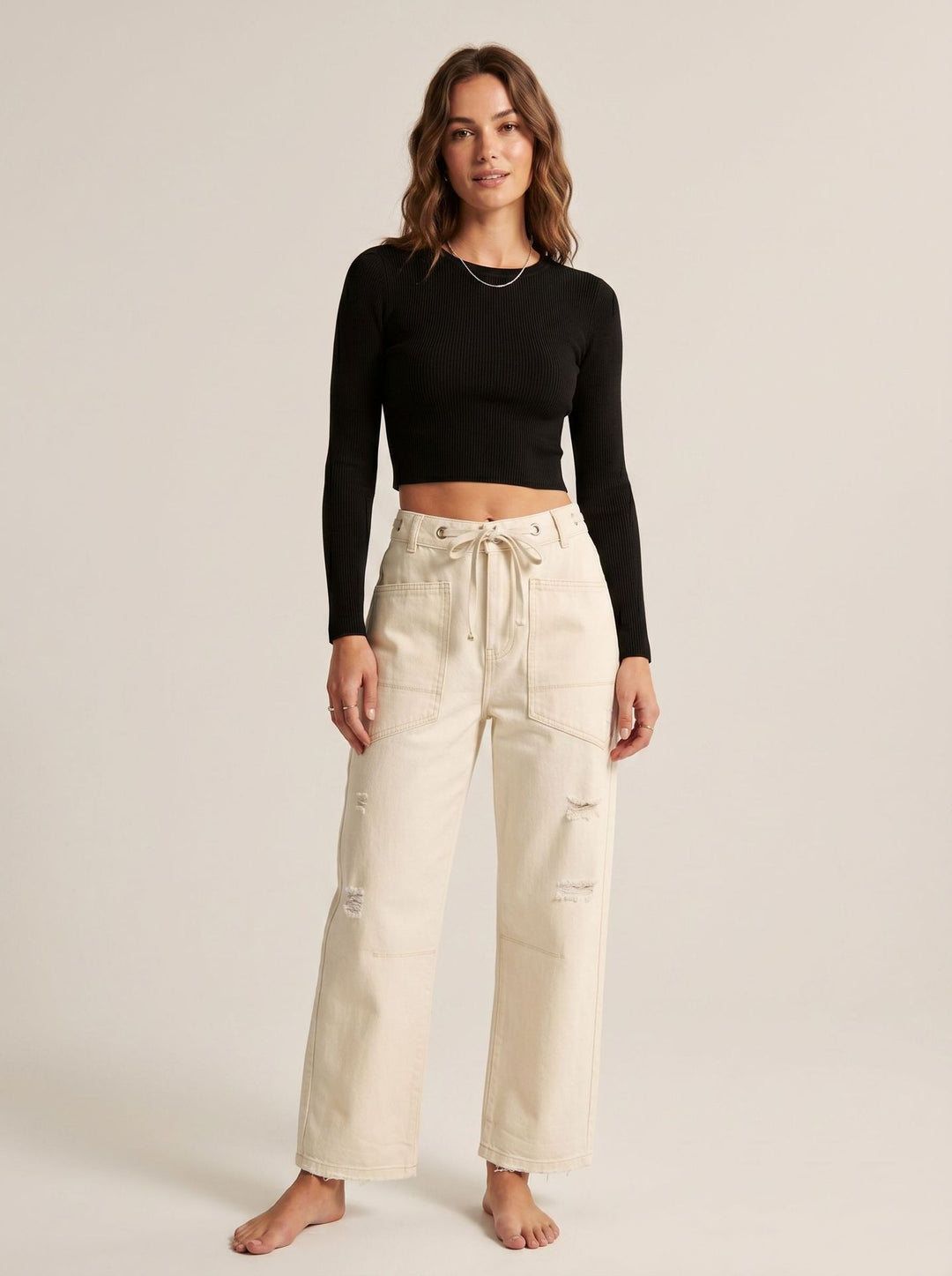 Women’s oversized knitted pullover with round neck and relaxed silhouette Mune Fashion