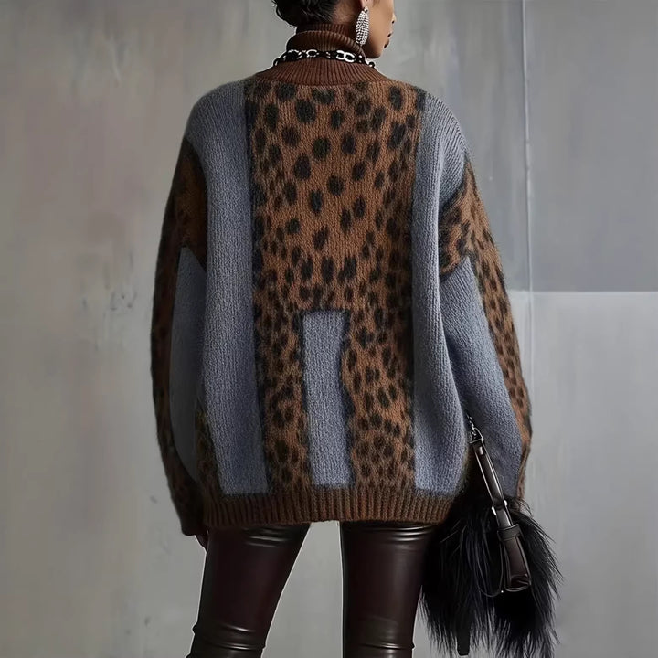 Women's cozy oversized sweater with roll neck and faux fur texture Mune Fashion