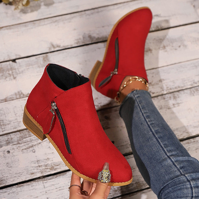 Women's ankle boots with side zipper and small block heel Mune Fashion