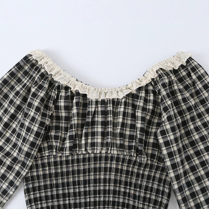 Women Checked Cropped Blouse with Square Neck, Lace Trim and Gathered Waist Mune Fashion
