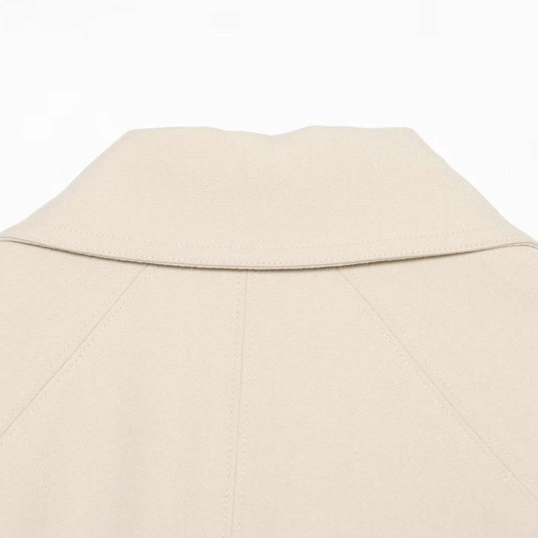 Women's cropped jacket in minimalist trench style with wide shirt collar and tie belt Mune Fashion