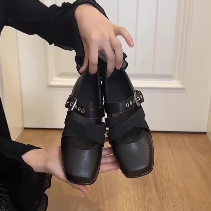 Women's Mary Jane slippers with square toe, crossed elastic straps and decorative strap Mune Fashion