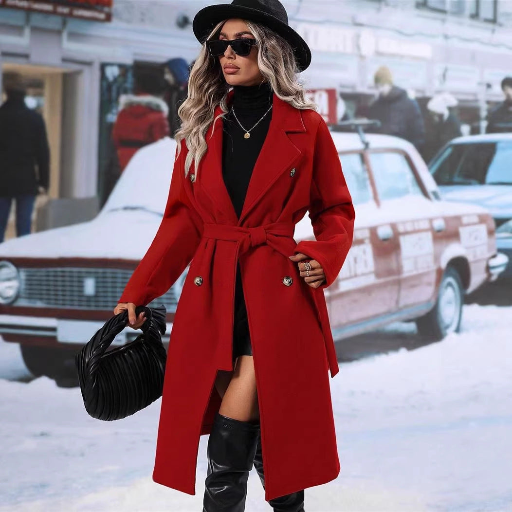 Women Tailored Coat with Tie Belt, Double Button Placket and Distinctive Lapel Mune Fashion
