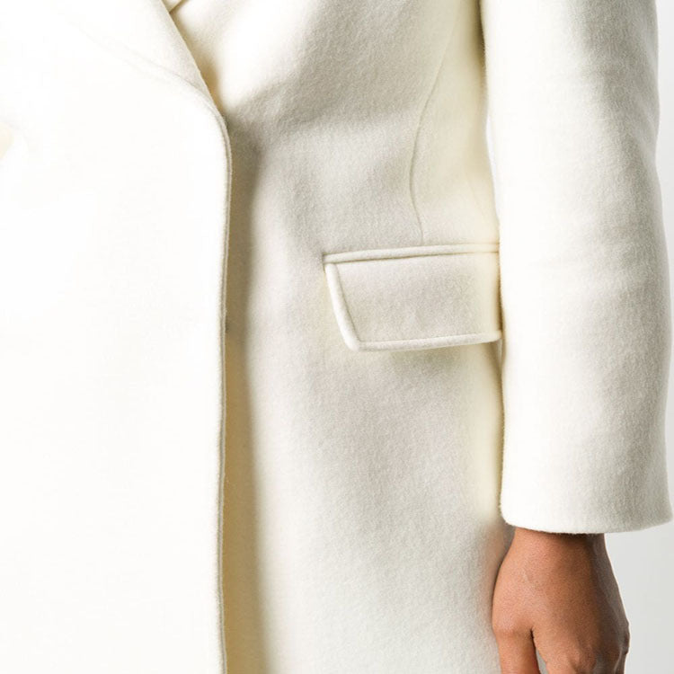 Women Clean-Cut Long Coat with Slightly Dropped Lapels and Clear Tailoring Silhouette Mune Fashion
