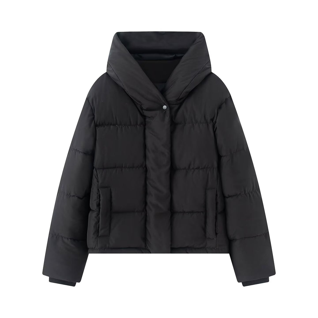 Women's short quilted puffer jacket with high stand-up collar and concealed button placket Mune Fashion
