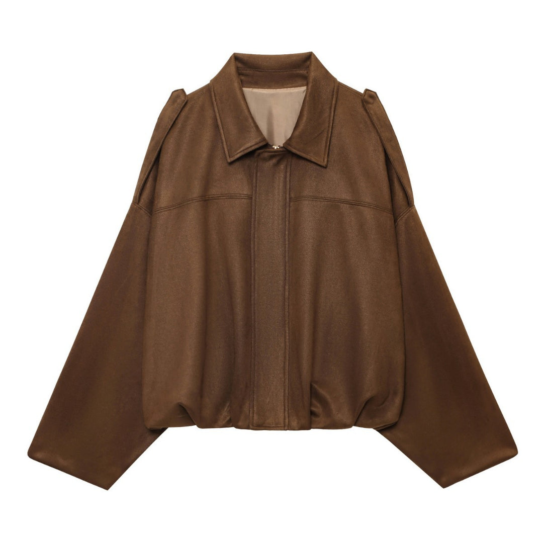 Women slightly oversized short jacket in suede look with lapel collar, shoulder flaps and elastic hem Mune Fashion