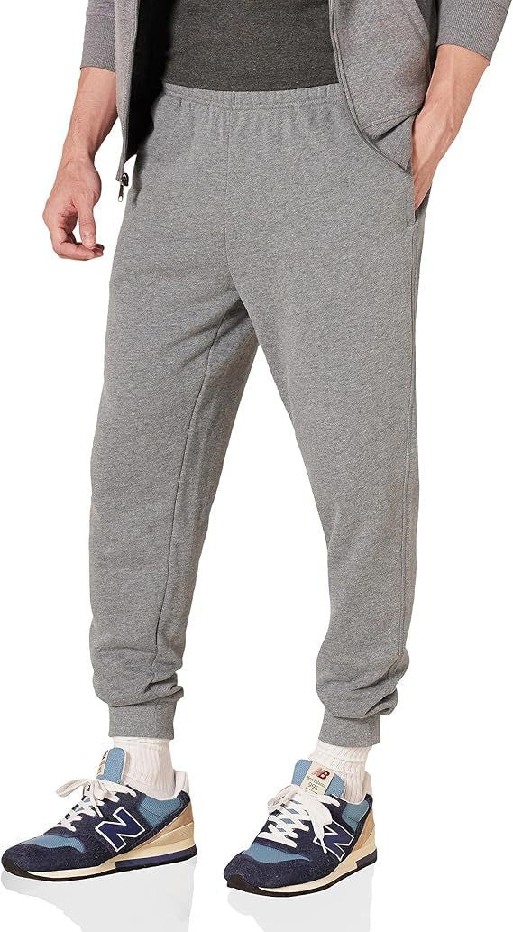 Men's comfortable Relax jogging pants with elastic comfort waistband, tapered leg, and ribbed ankle cuffs Mune Fashion