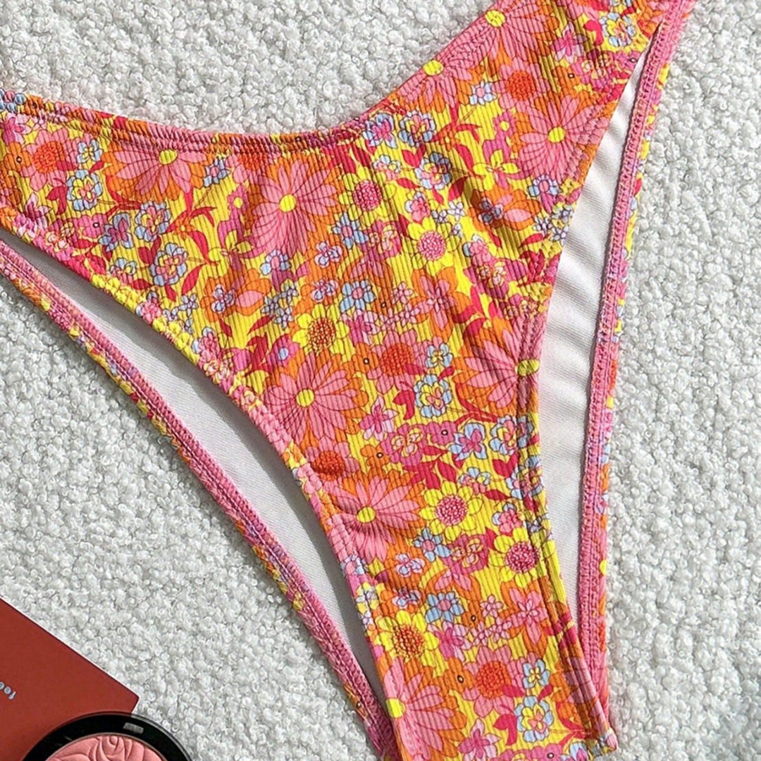 Ladies Floral Print Bikini Mune Fashion