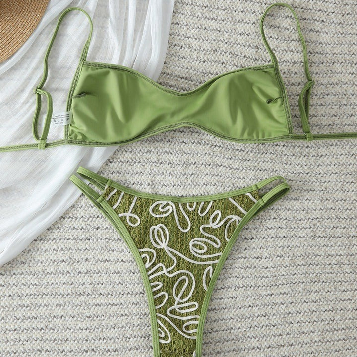 Women's triangle bikini with trendy embroidery pattern Mune Fashion