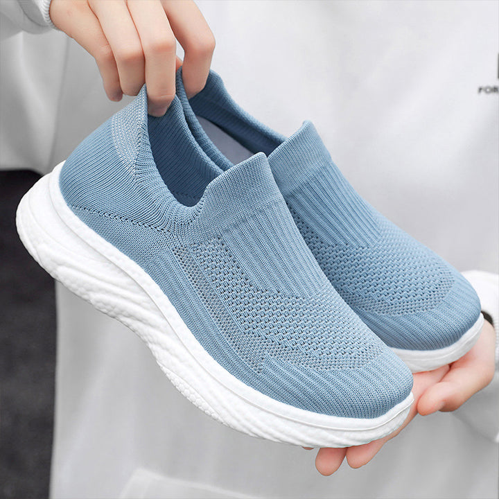 Women's seamless knit sock sneaker with extra cushioning Wave-EVA sole Mune Fashion