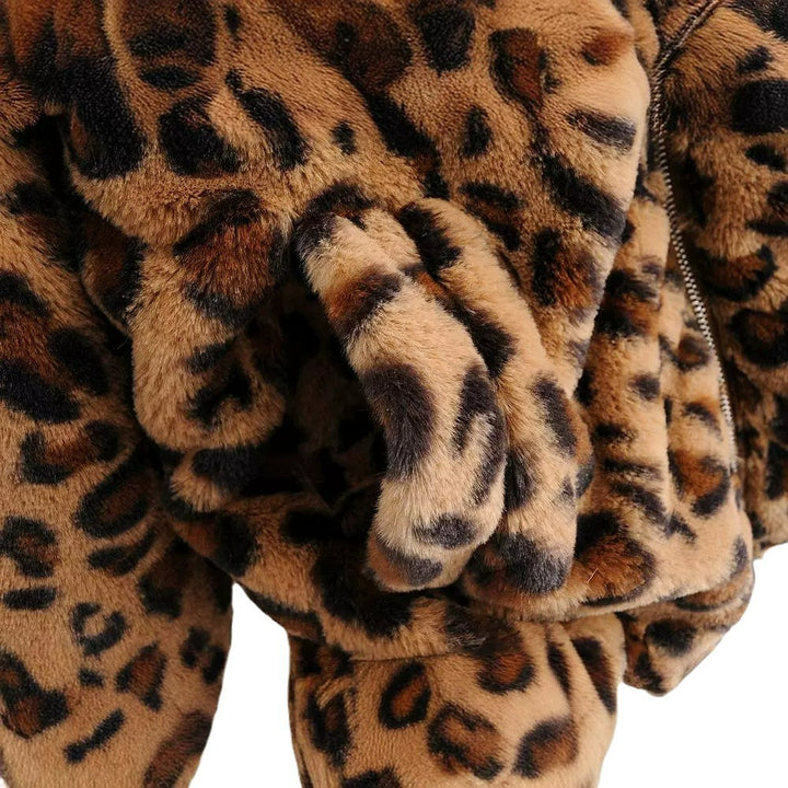 Women's faux fur jacket with leopard print, full zip and elastic hem Mune Fashion