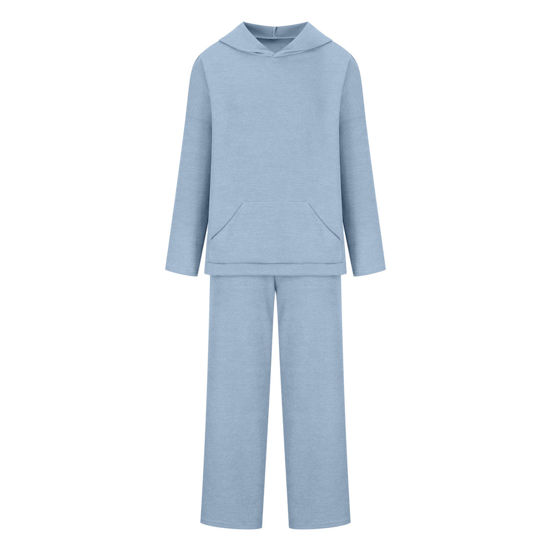 Women's comfortable lounge set with hoodie, kangaroo pocket, and wide jersey pants Mune Fashion