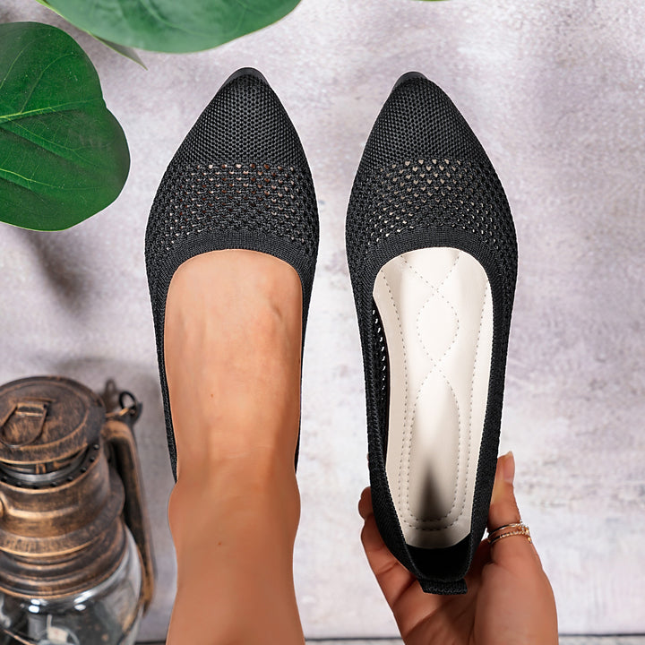 Women's breathable knitted ballerina with memory insole, flexible toe area and non-slip lightweight sole Mune Fashion