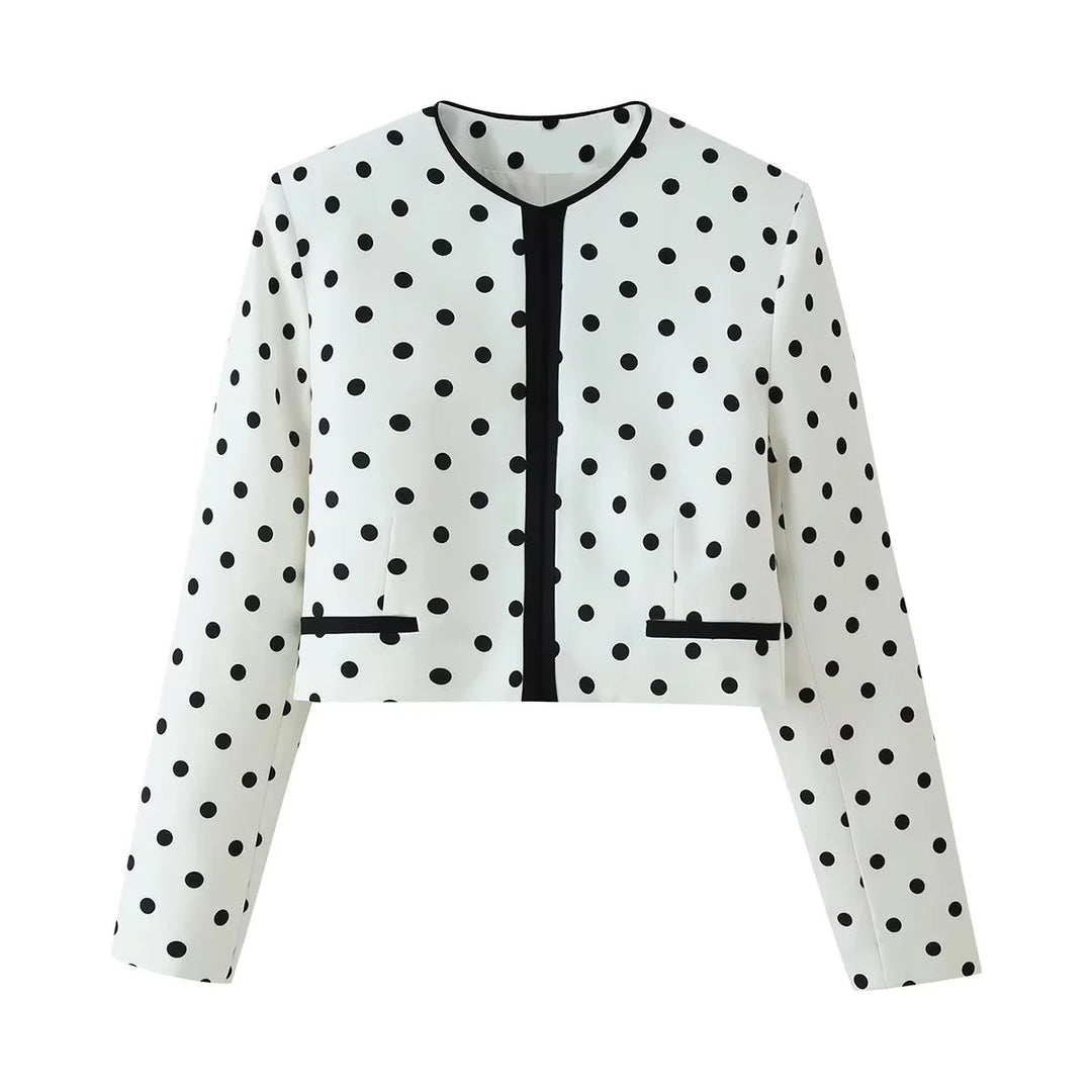 Women's short-cut bolero jacket with round neckline, concealed front placket, and discreet piping Mune Fashion