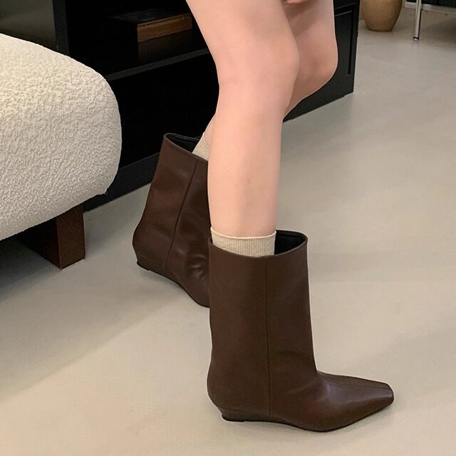 Ladies Elegant Ankle Boots with High Heel Mune Fashion