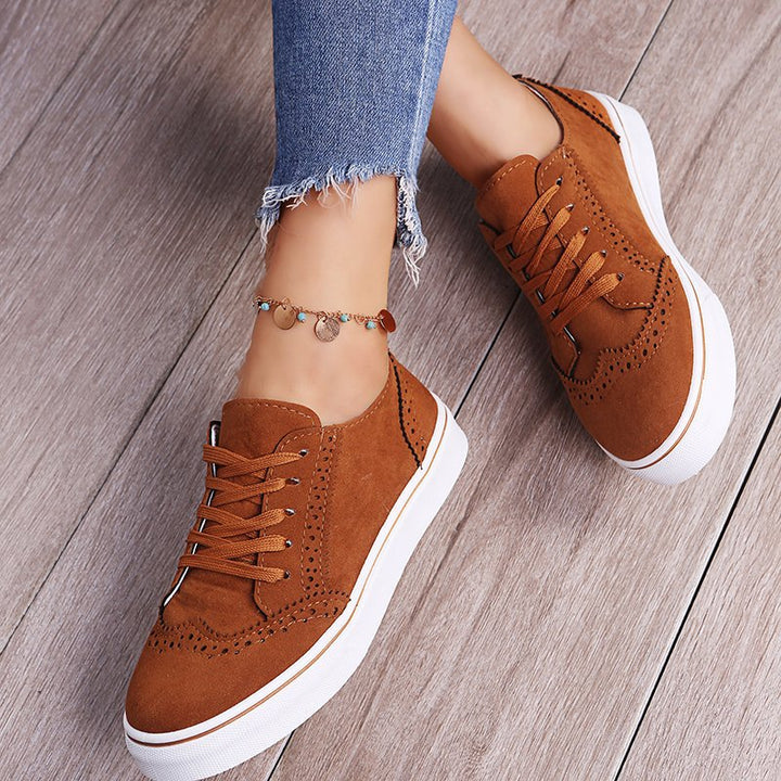 Women Elegant Sneakers with Trendy Brogue Design Mune Fashion