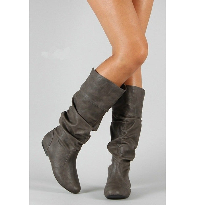 Women's casual knee-high slouch boots with flexible shaft and flat heel Mune Fashion