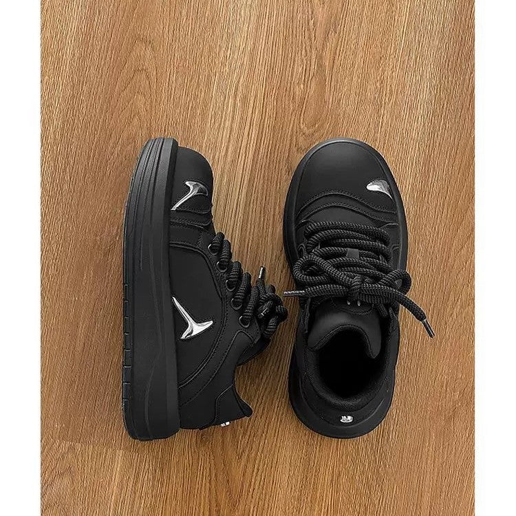 Women Sporty Sneakers with Padded Sole and Modern Design Mune Fashion