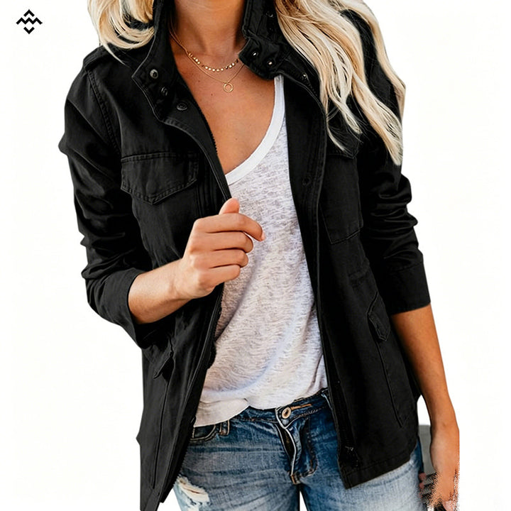 Women's lightweight field jacket in utility style with standing collar and multiple pockets Mune Fashion