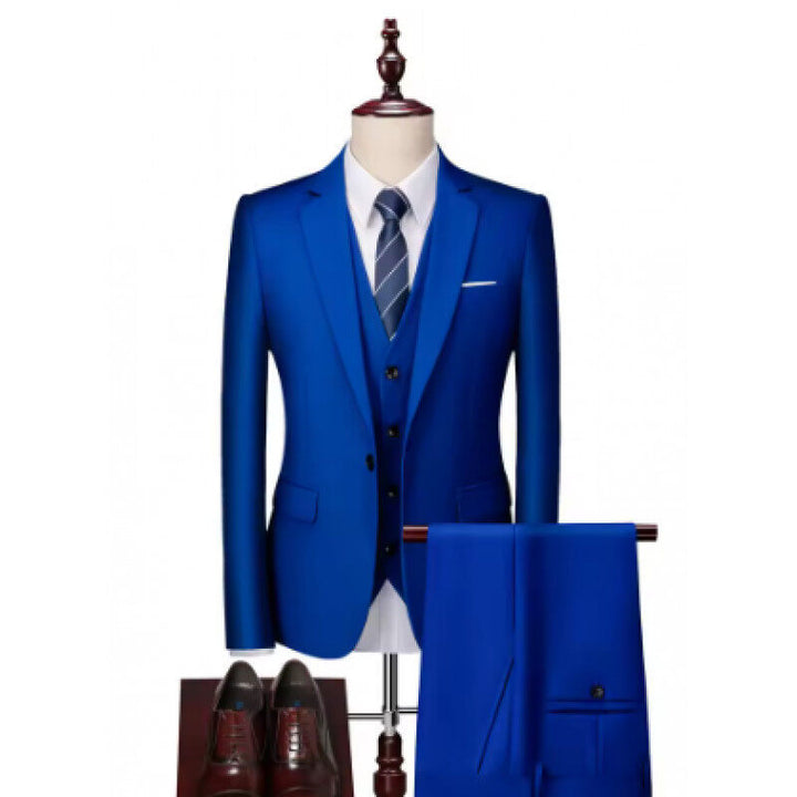 Men's tailored lightweight summer three-piece suit made of microfiber with slim lapels Mune Fashion
