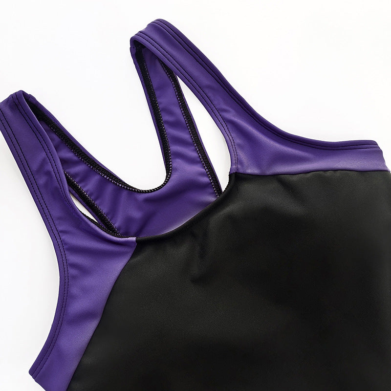 Women's Sporty One-Piece Swimsuit with Attractive Color Details Mune Fashion
