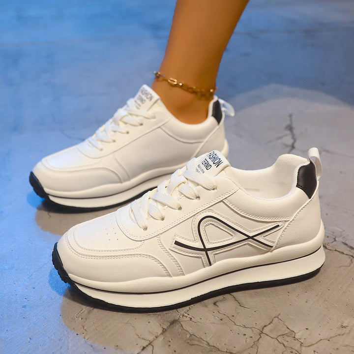 Women's lightweight city sneakers with elevated profile, shock-absorbing EVA midsole, and non-slip rubber outsole Mune Fashion